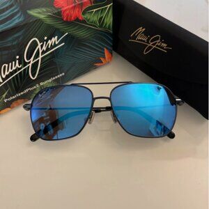 Maui Jim MANO Polarized Aviator Sunglasses MSRP$399 Handmade in Italy